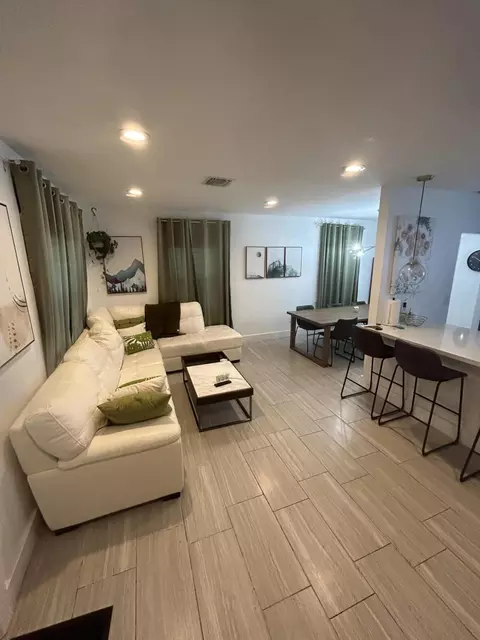 2811 SW 68th Ave, Miami, FL 33155 photo 14