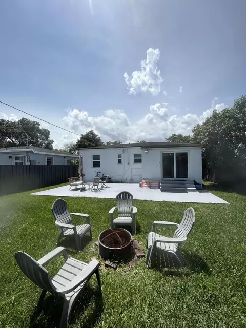 2811 SW 68th Ave, Miami, FL 33155 photo 2