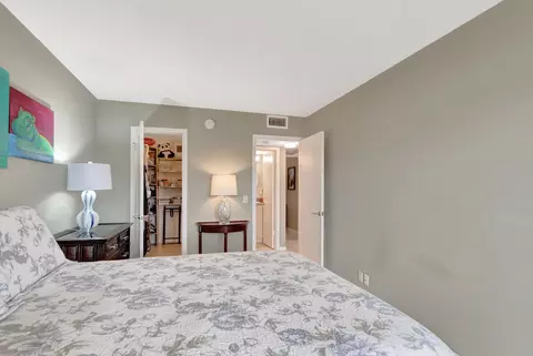 1083 Exeter E, Boca Raton, FL 33434 photo 20
