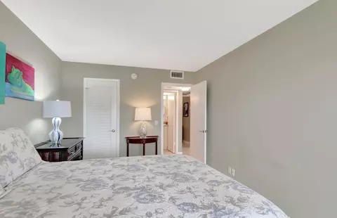 1083 Exeter E, Boca Raton, FL 33434 photo 21