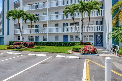 1083 Exeter E, Boca Raton, FL 33434 photo 3