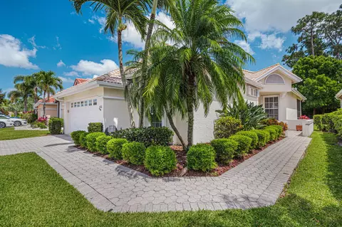 426 SW Horseshoe Bay, Port Saint Lucie, FL 34986
