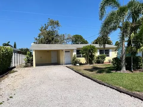 4415 SE Beckett Ave, Stuart, FL 34997