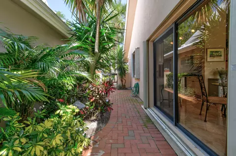 214 E River Park Dr E, Jupiter, FL 33477 photo 56