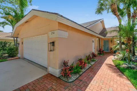 214 E River Park Dr E, Jupiter, FL 33477 photo 4