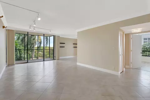 6805 Willow Wood Dr #5052, Boca Raton, FL 33434