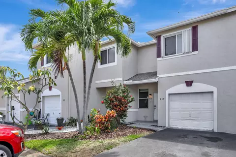 839 NW 42 Pl, Pompano Beach, FL 33064