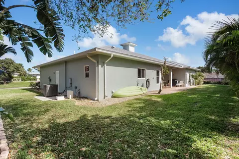 4732 SE Starling Way, Stuart, FL 34997 photo 3