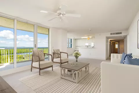 5049 N Highway A1a #901, Hutchinson Island, FL 34949