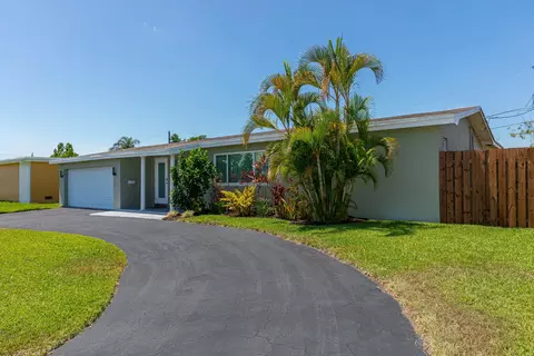 8421 NW 24th St, Sunrise, FL 33322