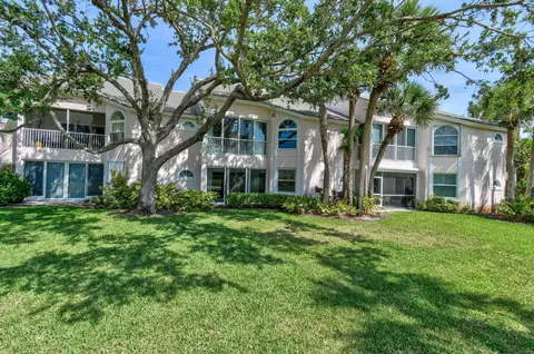 3003 Fairway Dr N, Jupiter, FL 33477 photo 17