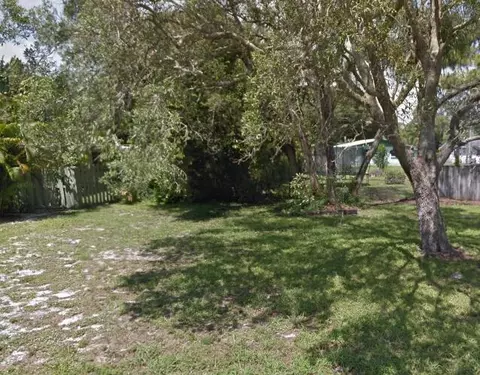 0 Southern Pines Dr, Fort Pierce, FL 34982