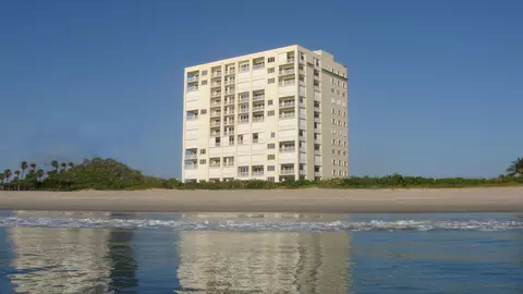 3920 N Highway A1a #204, Hutchinson Island, FL 34949