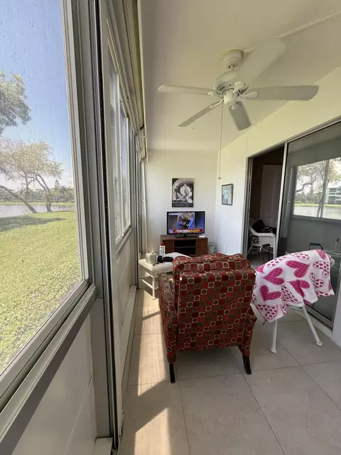1008 Wolverton A, Boca Raton, FL 33434 photo 15