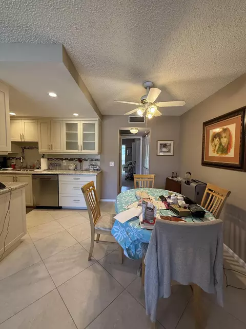 1008 Wolverton A, Boca Raton, FL 33434 photo 9