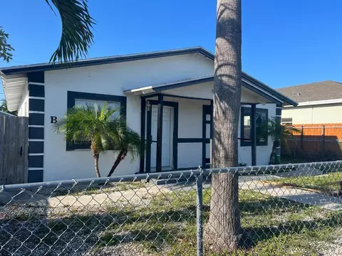 519 W Martin Luther King Jr Blvd #A/B, Boynton Beach, FL 33435