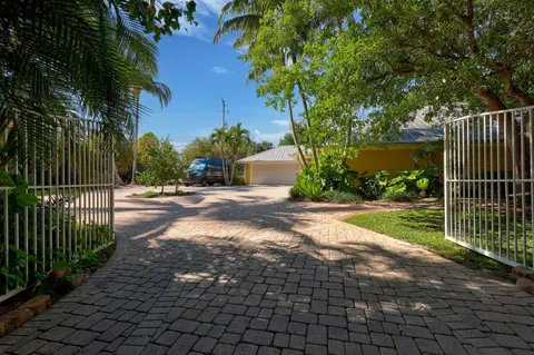 3020 SE St Lucie Blvd, Stuart, FL 34997 photo 46