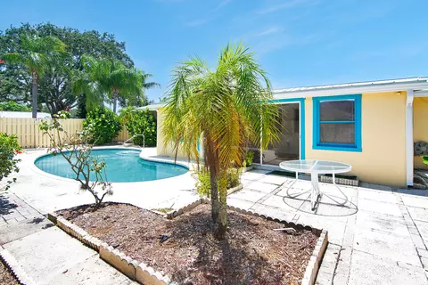 360 Saturn Ave, Tequesta, FL 33469 photo 30
