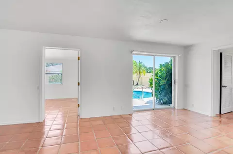 360 Saturn Ave, Tequesta, FL 33469 photo 19