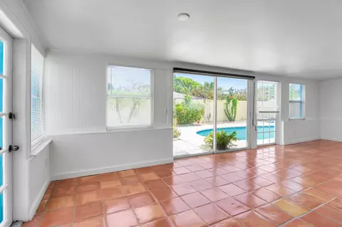 360 Saturn Ave, Tequesta, FL 33469 photo 14