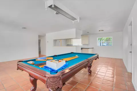 360 Saturn Ave, Tequesta, FL 33469 photo 10