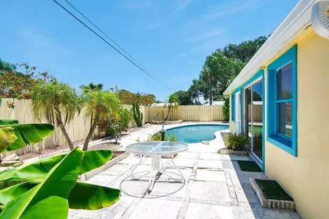 360 Saturn Ave, Tequesta, FL 33469 photo 29