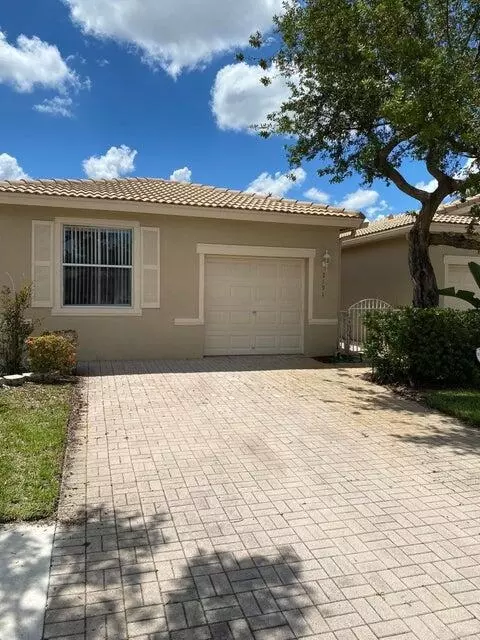 2191 Umbrella Cay, West Palm Beach, FL 33411