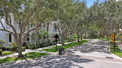 1466 Sunshine Dr, Jupiter, FL 33458 photo 24