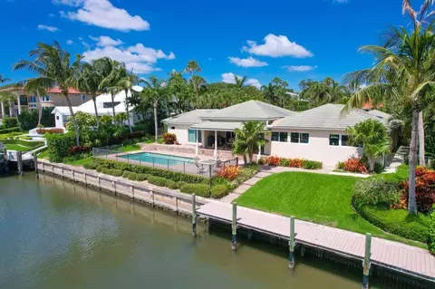 16 E High Point Rd, Sewalls Point, FL 34996 photo 6