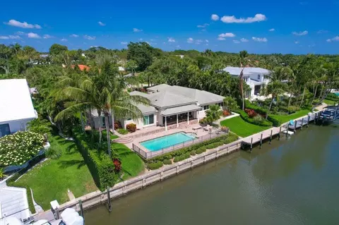 16 E High Point Rd, Sewalls Point, FL 34996 photo 4