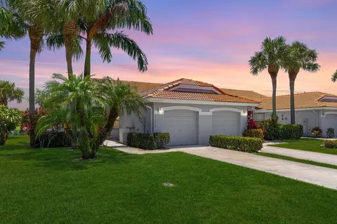 15318 W Tranquility Lake Dr, Delray Beach, FL 33446