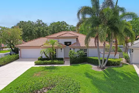 135 Eagleton Ct, Palm Beach Gardens, FL 33418