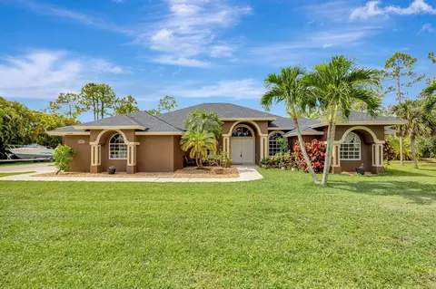 12098 86th Rd N, Royal Palm Beach, FL 33412