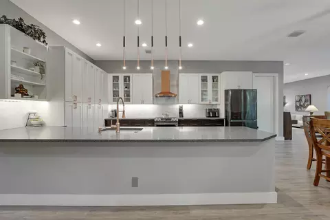 127 Via Castilla, Jupiter, FL 33458 photo 16