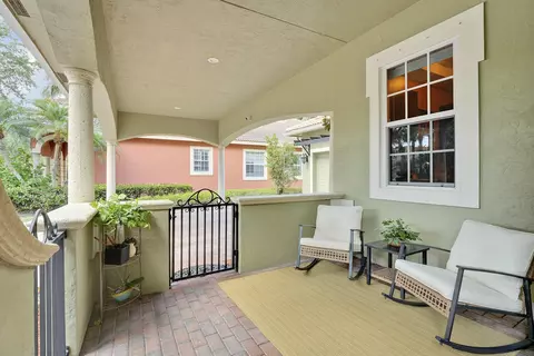 127 Via Castilla, Jupiter, FL 33458 photo 6