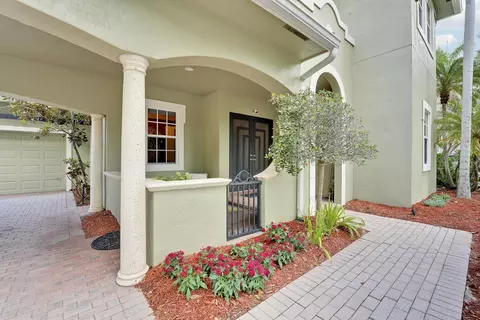 127 Via Castilla, Jupiter, FL 33458 photo 4