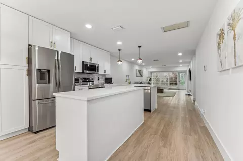 13725 Flora Pl #D, Delray Beach, FL 33484