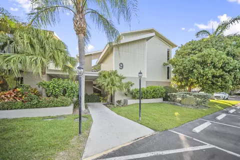 800 NW Fork Rd #9-1, Stuart, FL 34994