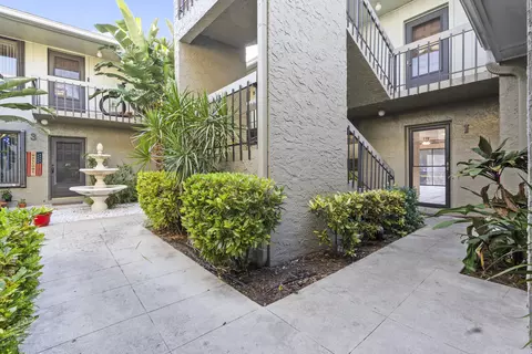 800 NW Fork Rd #9-1, Stuart, FL 34994 photo 3