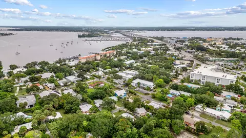 709 SW Bryant Ave, Stuart, FL 34994 photo 26