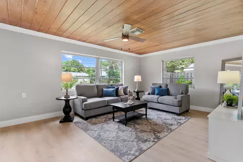 709 SW Bryant Ave, Stuart, FL 34994 photo 14