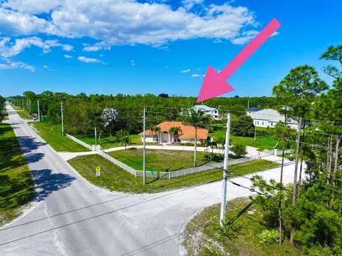 17477 69th St N, Loxahatchee, FL 33470