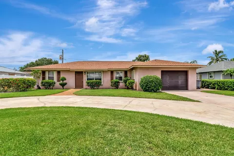 3928 Coelebs Ave, Boynton Beach, FL 33436