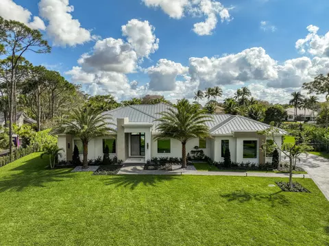 5172 Desert Vixen Rd, Palm Beach Gardens, FL 33418
