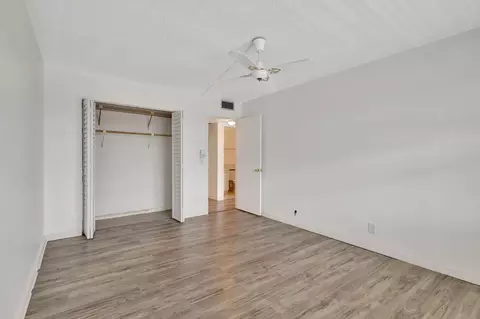 3075 Guildford E, Boca Raton, FL 33434 photo 12