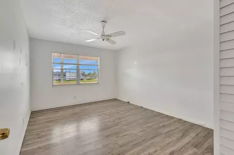 3075 Guildford E, Boca Raton, FL 33434 photo 14