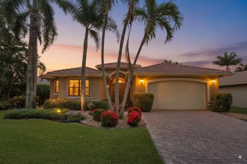7950 Via Grande, Boynton Beach, FL 33437