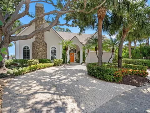 35 Tradewinds Cir, Tequesta, FL 33469 photo 9