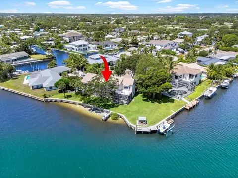 35 Tradewinds Cir, Tequesta, FL 33469 photo 5