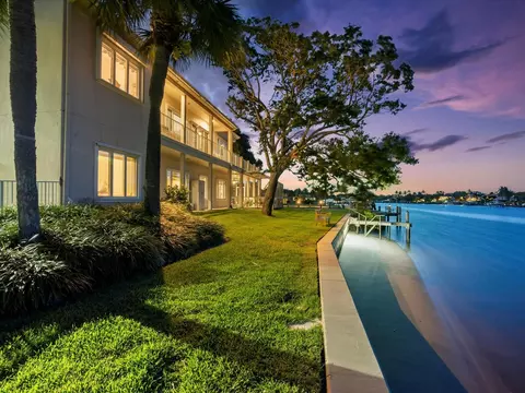 35 Tradewinds Cir, Tequesta, FL 33469 photo 8